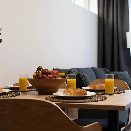 Apartment I Private Parking I Home2share