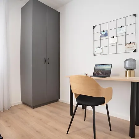 Apartment I Private Parking I Home2share *