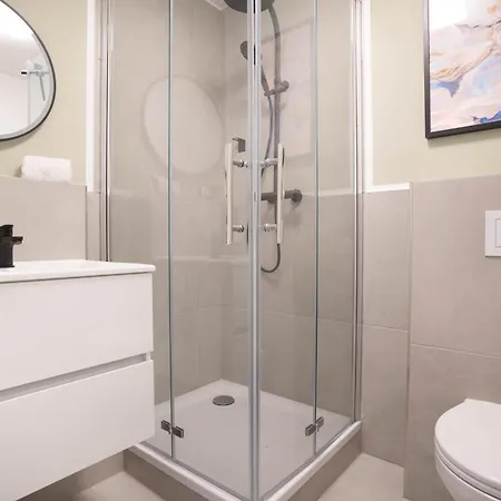 Apartment I Home2share