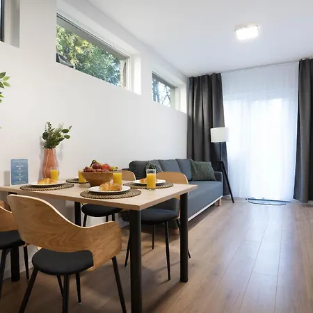 I Home2share Apartman *