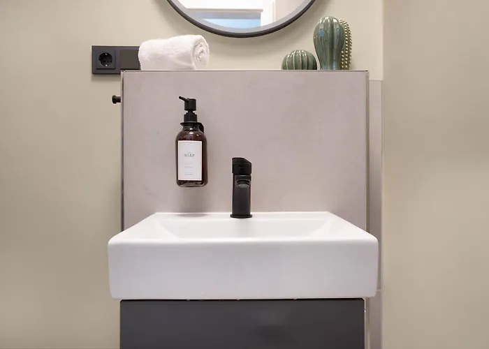 아파트 I Home2share